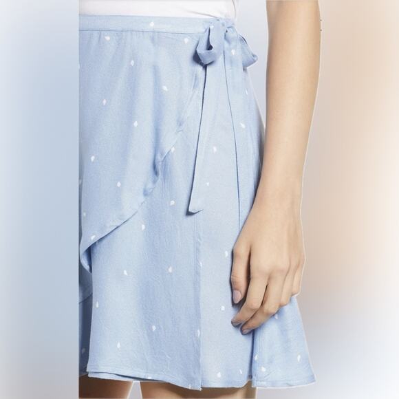 Volcom Sky Blue Mini Skirt with Dots - Picture 4 of 9